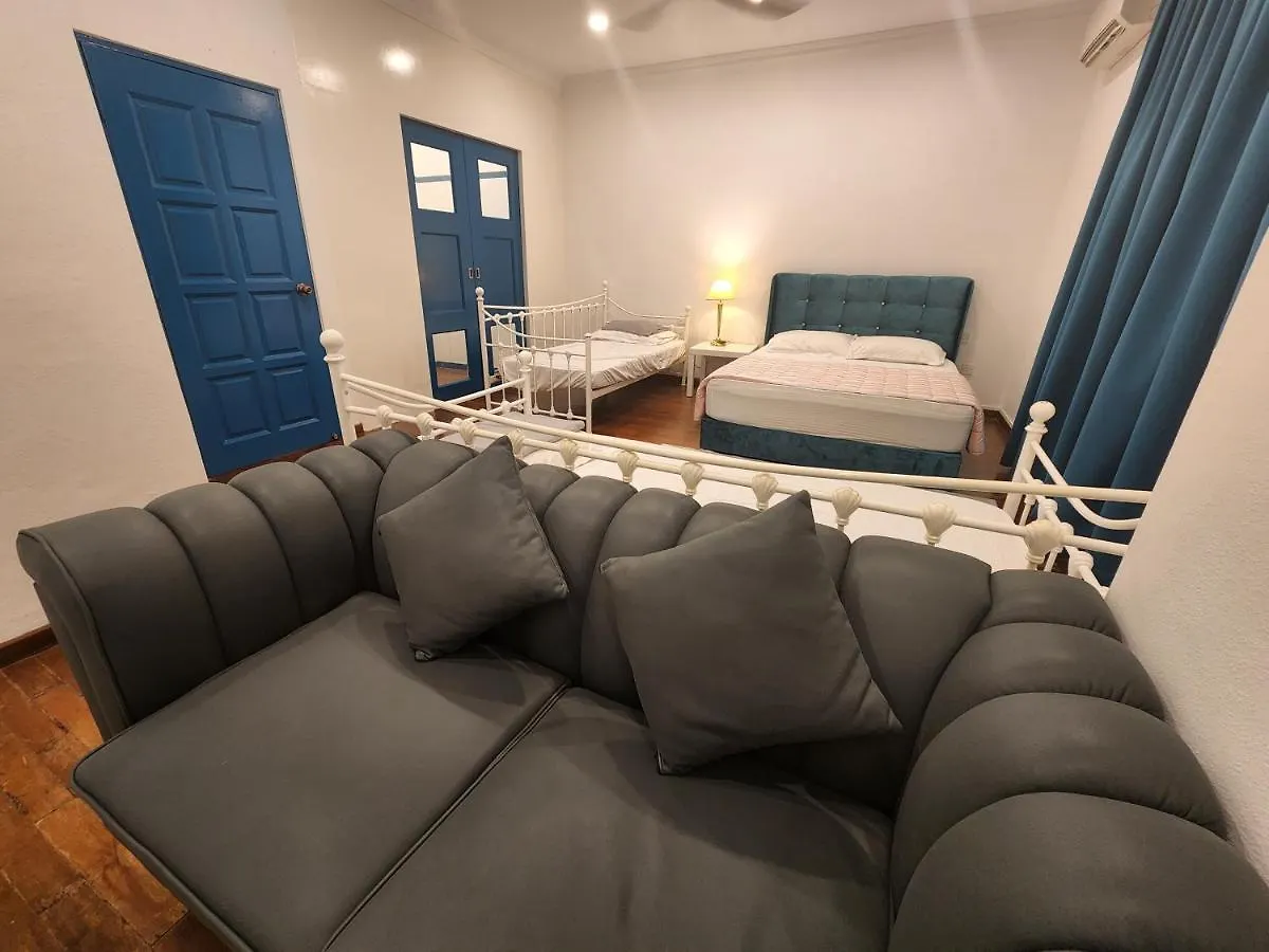 Solok Burma Vacation Home @ Gurney Penang جورج تاون