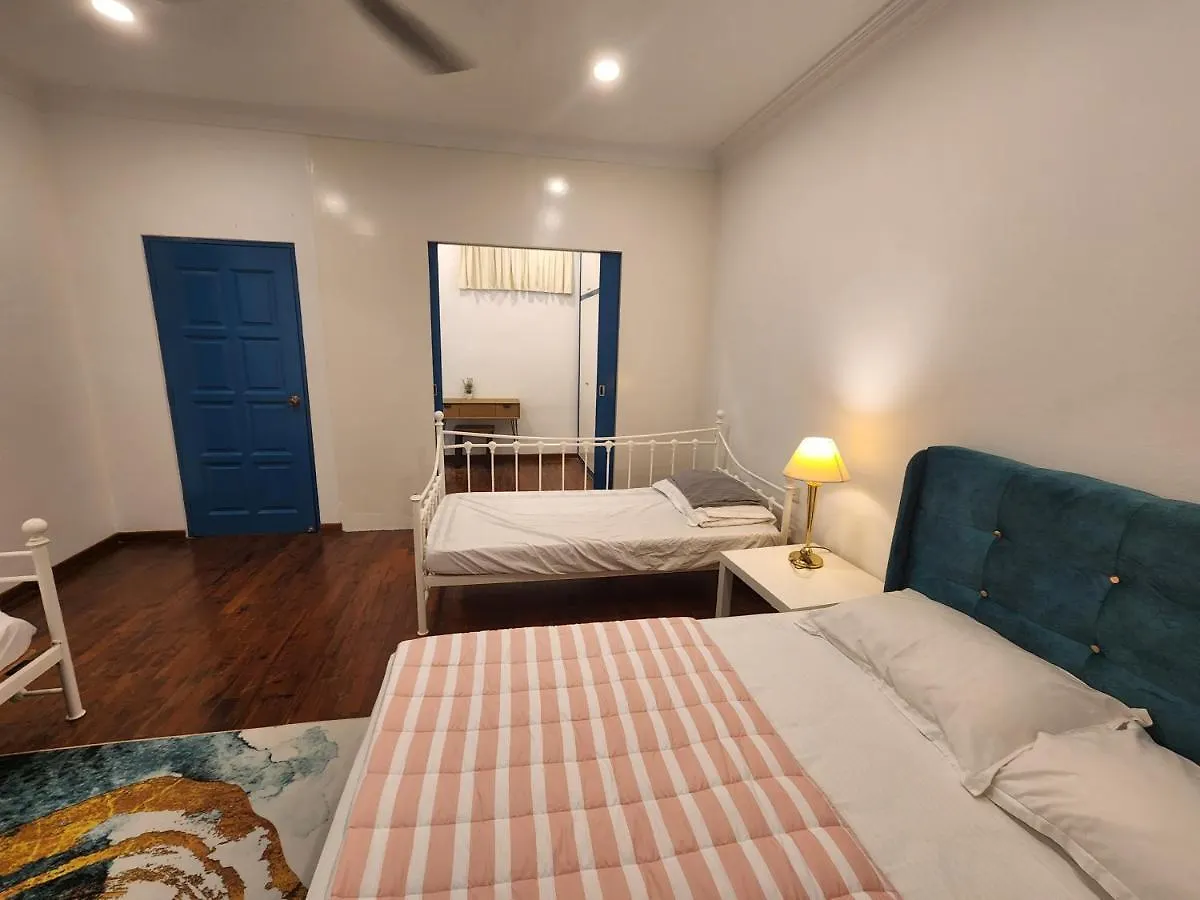 Solok Burma Vacation Home @ Gurney Penang جورج تاون 0*,